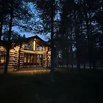 Nilirakka - Luxury Log In