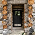 Nilirakka - Luxury Log In Villa *