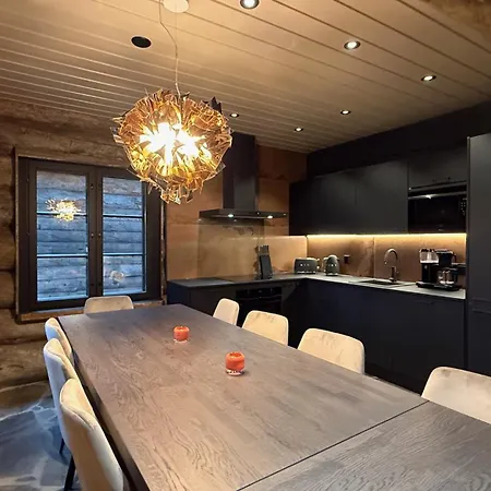 Nilirakka - Luxury Log In Villa *