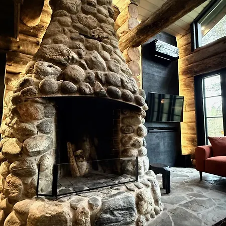 Nilirakka - Luxury Log In Villa Levi