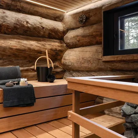 Nilirakka - Luxury Log In Villa *