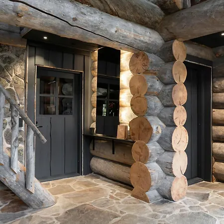 Nilirakka - Luxury Log In *