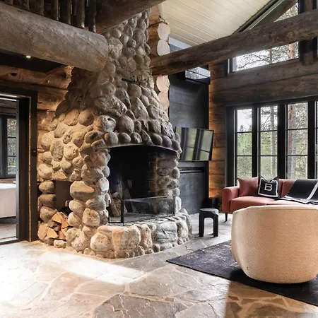 Villa Nilirakka - Luxury Log In *