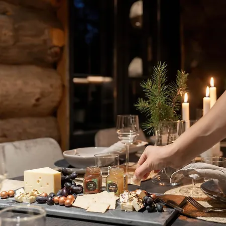 Nilirakka - Luxury Log In Villa *