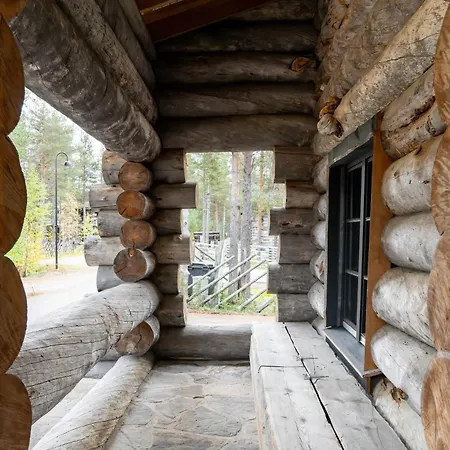 Villa Nilirakka - Luxury Log In