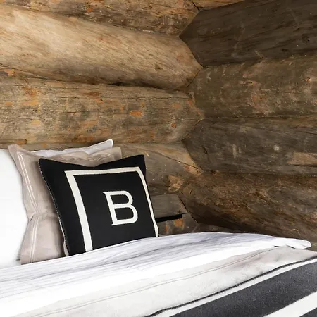 Nilirakka - Luxury Log In Levi