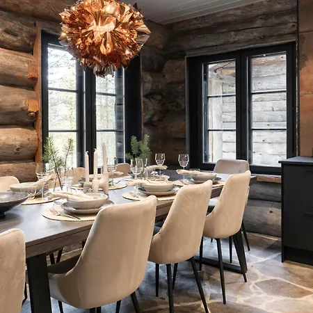 Nilirakka - Luxury Log In Villa *