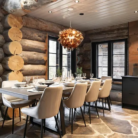 Nilirakka - Luxury Log In Villa *