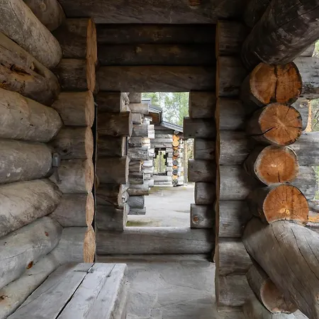 Nilirakka - Luxury Log In Villa